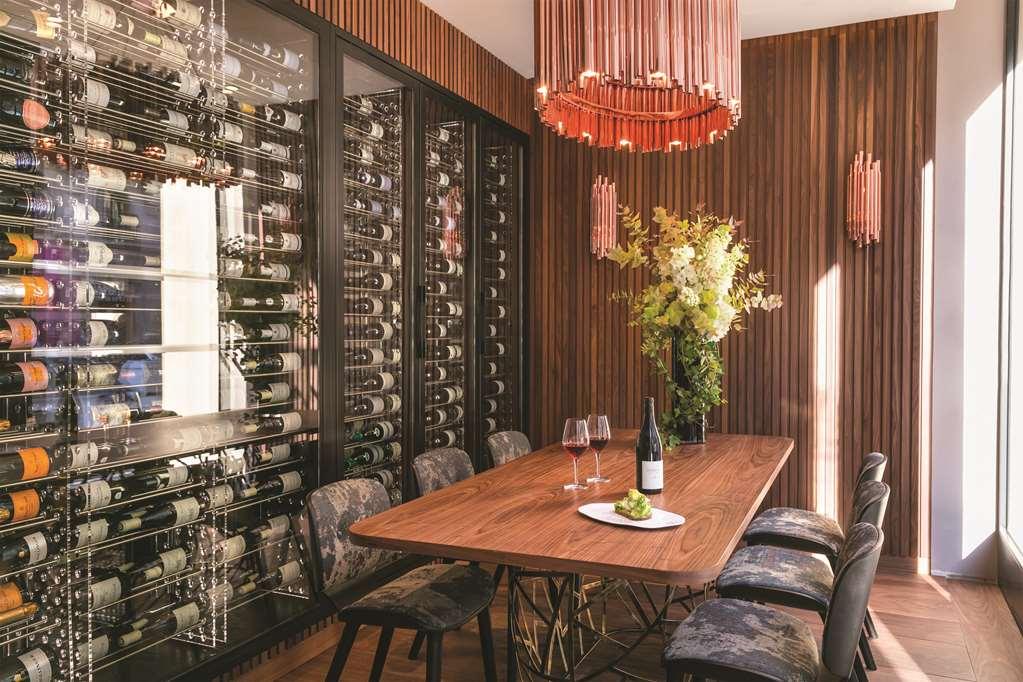 Maison Albar Hotels Le Pont-Neuf Paris Restaurant photo Wine cellar